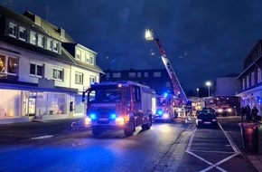 Feuerwehr Moers: FW Moers: Kellerbrand in Moers-Repelen