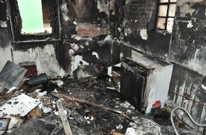 Polizeiinspektion Nienburg / Schaumburg: POL-NI: Feuer zerstört Lager/Werkstatt