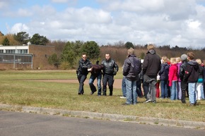 POL-CUX: Zukunftstag bei der Polizeiinspektion Cuxhaven / Wesermarsch (Bilder sind in der digitalen Pressemappe eingestellt)