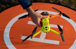 Schweizer Tierschutz STS: Fenaison: la Protection Suisse des Animaux PSA utilise désormais sa propre flotte de drones pour le sauvetage des faons