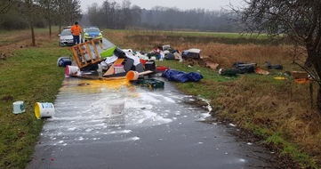 Polizeiinspektion Stade: POL-STD: Unbekannte entsorgen Sperrmüll in der Landschaft rund um Stade - Polizei und Landkreis suchen Verursacher und Zeugen