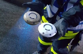 Feuerwehr Recklinghausen: FW-RE: Rauchmelder verhindert schlimmeres bei Kellerbrand - keine Verletzten