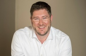 coffee, brownies & downies: coffee, brownies & downies Max Luscher erh&auml;lt GREEN MONARCH Award 2025