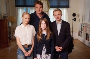 ZDF: ZDF dreht Drama "Aber ich liebe DICH nicht!" mit Mavie Hörbiger (FOTO)