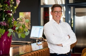 KU64 Zahnärzte Dr. Ziegler & Partner: Zwei Jahrzehnte KU64: Wo High-Tech auf Ästhetik trifft