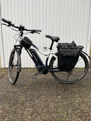POL-UN: Bergkamen / Bönen - Festnahme von zwei Fahrraddieben - weitere Tatzuordnungen im Rahmen von Ermittlungen erfolgt - Polizei sucht Eigentümer sichergestellter Pedelecs