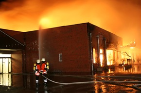 POL-WL: Edeka-Markt durch Feuer völlig zerstört, hoher Schaden