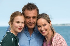ZDF: 20. Katie-Fforde-Verfilmung im ZDF / "Mein Wunschkind" mit Ann-Kathrin Kramer und Jean-Yves Berteloot (FOTO)