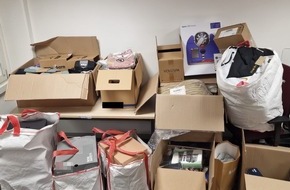 Hauptzollamt Ulm: HZA-UL: Neuwaren f&uuml;r 11.600 Euro aus der Schweiz/Zoll stoppt Schmuggler mit "Umzugsgut"