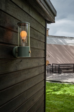 Lichtflair für den Herbstgarten: Lampenwelt.de präsentiert Outdoorleuchten für dunkle Tage