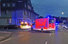 Polizei Mettmann: POL-ME: Beim Überholen mit Linksabbieger kollidiert - Velbert - 2206132