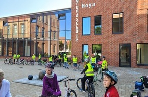 Polizeiinspektion Nienburg / Schaumburg: POL-NI: Fahrradkontrollen mit anschließender Fahrprüfung an der Grundschule in Hoya