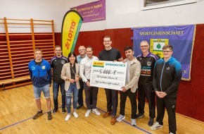 S&auml;chsische Lotto-GmbH: 5.000 Euro f&uuml;r den Breitensport in Gelenau: Richard Hempel wird Sachsenlotto- &bdquo;M&ouml;glichmacher&ldquo;