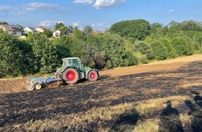 Feuerwehr Dortmund: FW-DO: Landwirtschaftlich genutztes Feld stand in Flammen