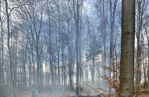 Feuerwehr Remscheid: FW-RS: Mehrere Einsätze für die Feuerwehr: Verkehrsunfall und Waldbrand