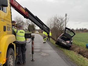 FW-AUR: Schonende Befreiung aus Unfallwagen