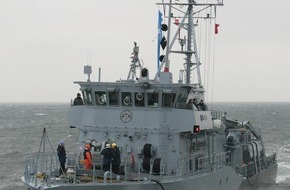 Presse- und Informationszentrum Marine: Marine-Pressemitteilung/Pressetermin: Kieler Minenjagdboot "Datteln" mit NATO-Verband auf dem Weg ins Mittelmeer (mit Bild)