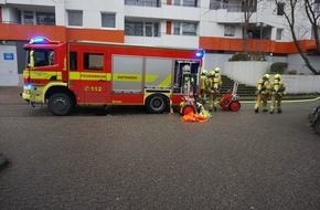 Feuerwehr Ratingen: FW Ratingen: Ratingen, Keller/Zimmer/Wohnung