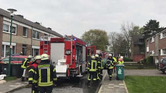 Feuerwehr Weeze: Gemeldeter Wohnungsbrand mit Menschenleben in Gefahr