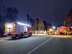 FW-SE: Schwerer Verkehrsunfall auf der Bundesstraße 206