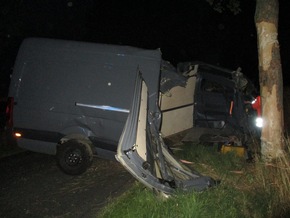 POL-HI: Spektakulärer Verkehrsunfall mit glimpflichen Ausgang