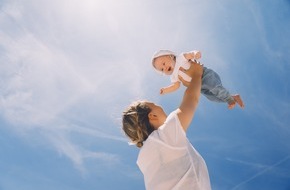 Helios Gesundheit: Fünf Tipps für den Sommer mit Baby