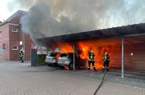 Freiwillige Feuerwehr Aurich: FW-AUR: Brennende Autos greifen auf Unterstand über