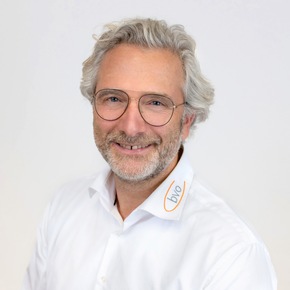 Osteopathie fürs Knie: Wenn Beweglichkeit ins Stocken gerät