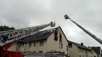 Freiwillige Feuerwehr Lügde: FW Lügde: Feuerwehr Lügde unterstützt Feuerwehr Bad Pyrmont