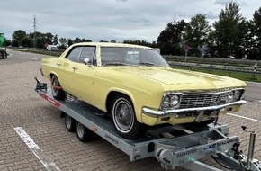 Hauptzollamt Augsburg: HZA-A: Zoll versteuert Oldtimer nach / Chevrolet aus der Schweiz aufgegriffen