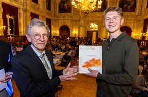 Universität Osnabrück: Schülerlabor GreenLab_OS erhält LeLa-Preis 2025: Innovatives Projekt an der Uni Osnabrück ausgezeichnet