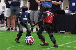 Universit&auml;t Bremen: Deutschlands Fu&szlig;baller sind raus, Bremens Roboter sind Weltmeister