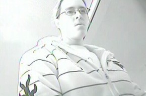 Polizeiinspektion Nienburg / Schaumburg: POL-NI: Wer kennt diese Frau ? -Bild im Download-