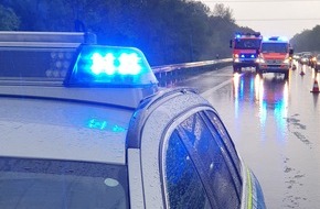 Feuerwehr Bottrop: FW-BOT: Hagel und Platzregen sorgt für Verkehrsunfälle auf der A31 und hohes Einsatzaufkommen / Rettungshubschrauber im Einsatz