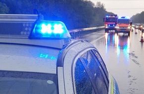 Feuerwehr Bottrop: FW-BOT: Hagel und Platzregen sorgt für Verkehrsunfälle auf der A31 und hohes Einsatzaufkommen / Rettungshubschrauber im Einsatz