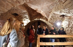 Göttingen Tourismus und Marketing e.V.: Stadtführung zu den Geheimnissen alter Gewölbekeller