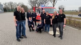 Feuerwehr Kaarst: FW-NE: K&ouml;nigshaus Driesch spendet 2.000 Euro an die Jugendfeuerwehr Kaarst