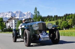 Kitzbüheler Alpenrallye: 29. Kitzbüheler Alpenrallye: 180 Automobilklassiker auf den schönsten Alpenstraßen - BILD