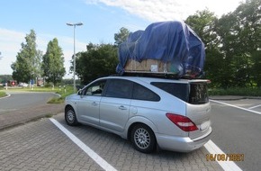 Polizei Münster: POL-MS: Möbel auf Autodach transportiert - Polizisten stoppen Familienvater beim Umzug
