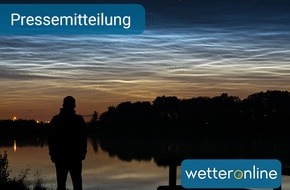 WetterOnline Meteorologische Dienstleistungen GmbH: Leuchtende Nachtwolken - Magischer Silberschleier am Nordhimmel