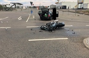 Polizeidirektion Neustadt/Weinstraße: POL-PDNW: Verkehrsunfall mit verletztem Motorradfahrer