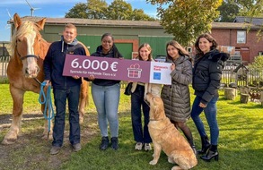 Hanseatic Bank: Azubis der Hanseatic Bank sammeln 6.000 Euro für Helfende Tiere e. V.
