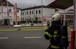 Feuerwehr Iserlohn: FW-MK: Turbulenter Wochenstart für die Feuerwehr Iserlohn