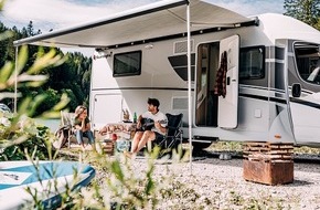 ADAC SE: Last-Minute-Ziele für Camper in der Hochsaison - online reservieren / Freie Plätze bei PiNCAMP direkt buchbar /Buchungslücken der ADAC Wohnmobilvermietung nutzen / Auf Campingplätzen mit der CKE sparen