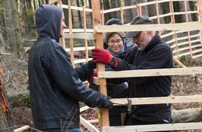 Bergwaldprojekt e.V.: 15 Freiwillige im Einsatz für einen naturnahen Wald: Das Bergwaldprojekt in Hinterweidenthal