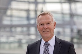 Karlheinz Busen, MdB: FDP-Jagdexperte Karlheinz Busen warnt vor Wölfen in Großstädten