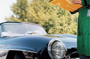 DEKRA SE: DEKRA Experten auf der "Retro Classics" in Stuttgart / Service-Angebote für Oldtimer-Enthusiasten