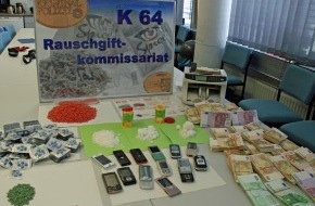 Polizeipräsidium Frankfurt am Main: POL-F: 110804 - 911 Frankfurt: Thailändische Drogenhändlerinnen festgenommen (Bildbeilage beachten)