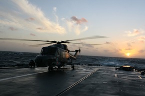 Deutsche Marine - Bilder der Woche: Marinehubschrauber vom Typ &quot;Sea Lynx&quot; schrecken auch Piraten ab