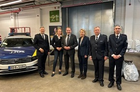Generalzolldirektion: GZD: Hessischer Finanzminister Prof. Dr. Lorz und Staatssekretärin im Bundesministerium der Finanzen Prof. Dr. Hölscher besuchen den Frankfurter Zoll